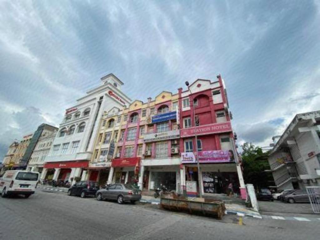 Oyo 90486 New Station Hotel Klang Exteriér fotografie