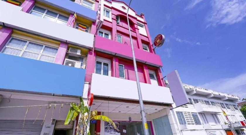 Oyo 90486 New Station Hotel Klang Exteriér fotografie